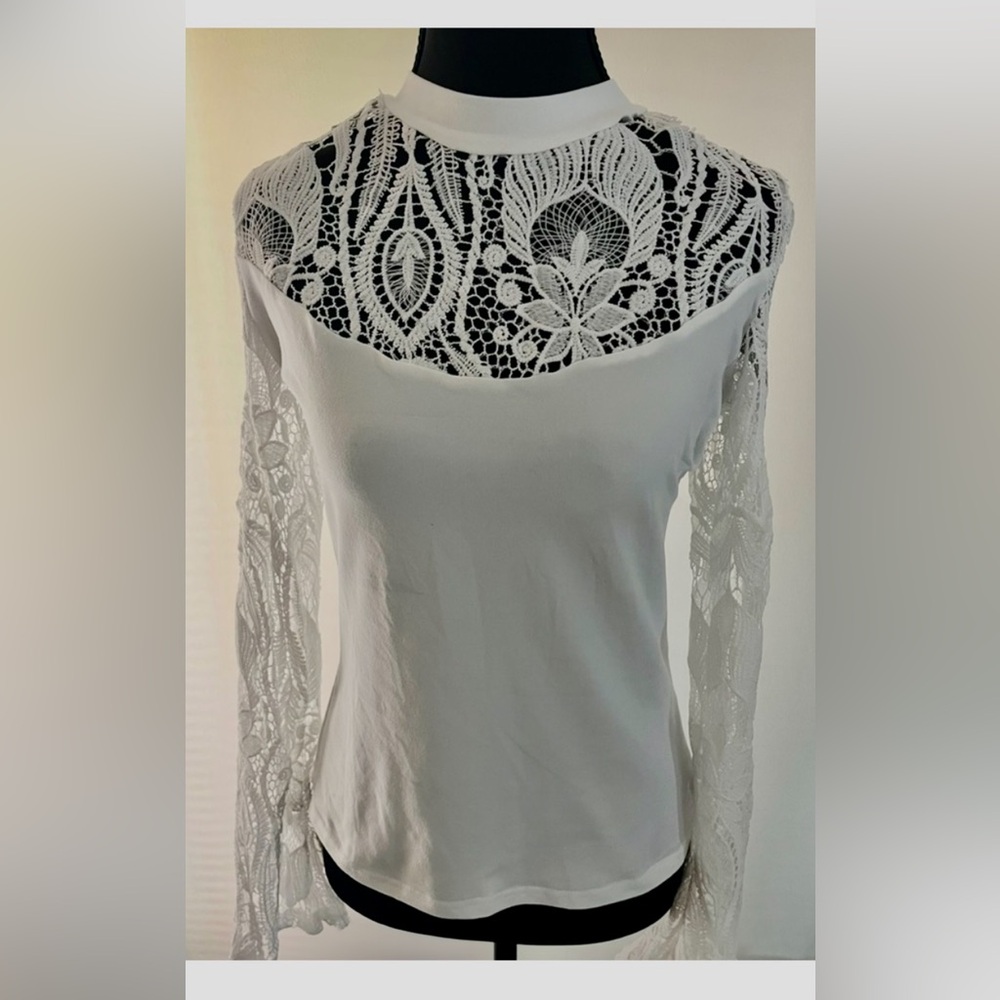 Chic White Lace stretch  cotton Women's Blouse